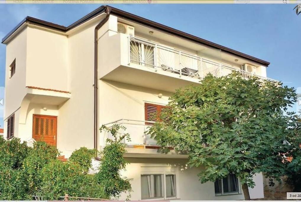 Apartment Ivana Задар Экстерьер фото